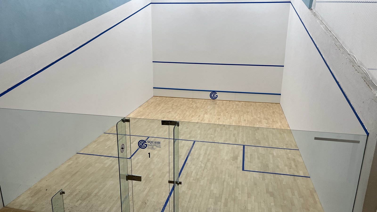 Eingeschränkte Court-Verfügbarkeit im September
